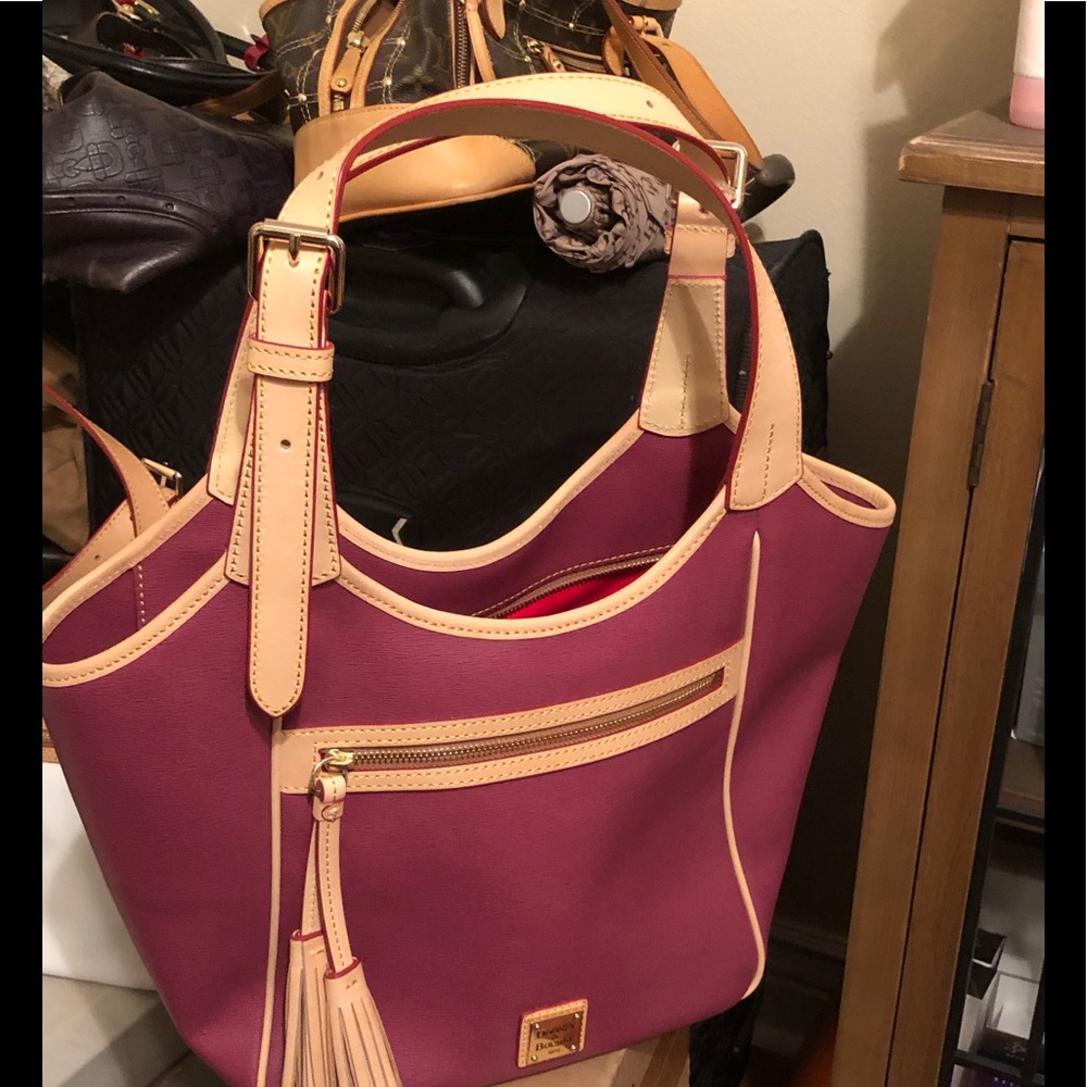 Dooney and Bourke | raspberry handbag.